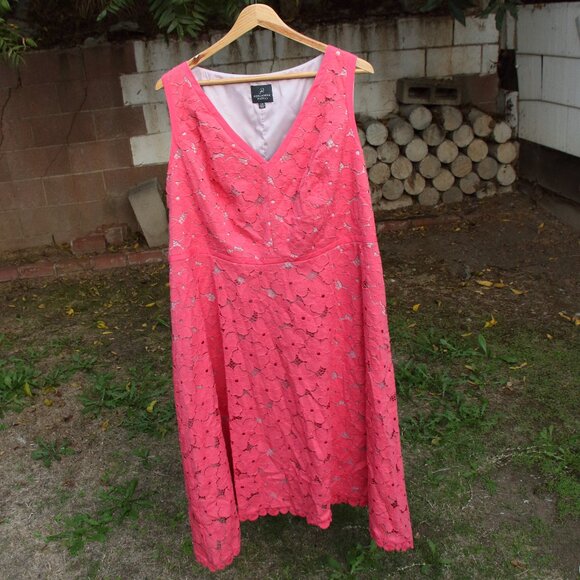 Adrianna Papell Peach Floral Lined Sleeveless Midi Dress 18W - Picture 1 of 2